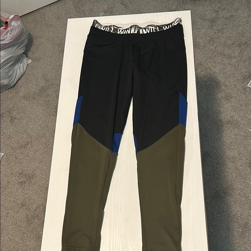 Energie Colorblock Leggings